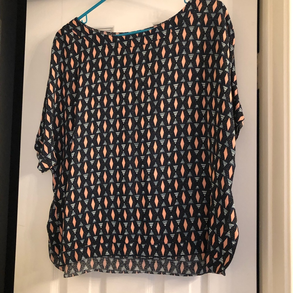 H&M geometric top